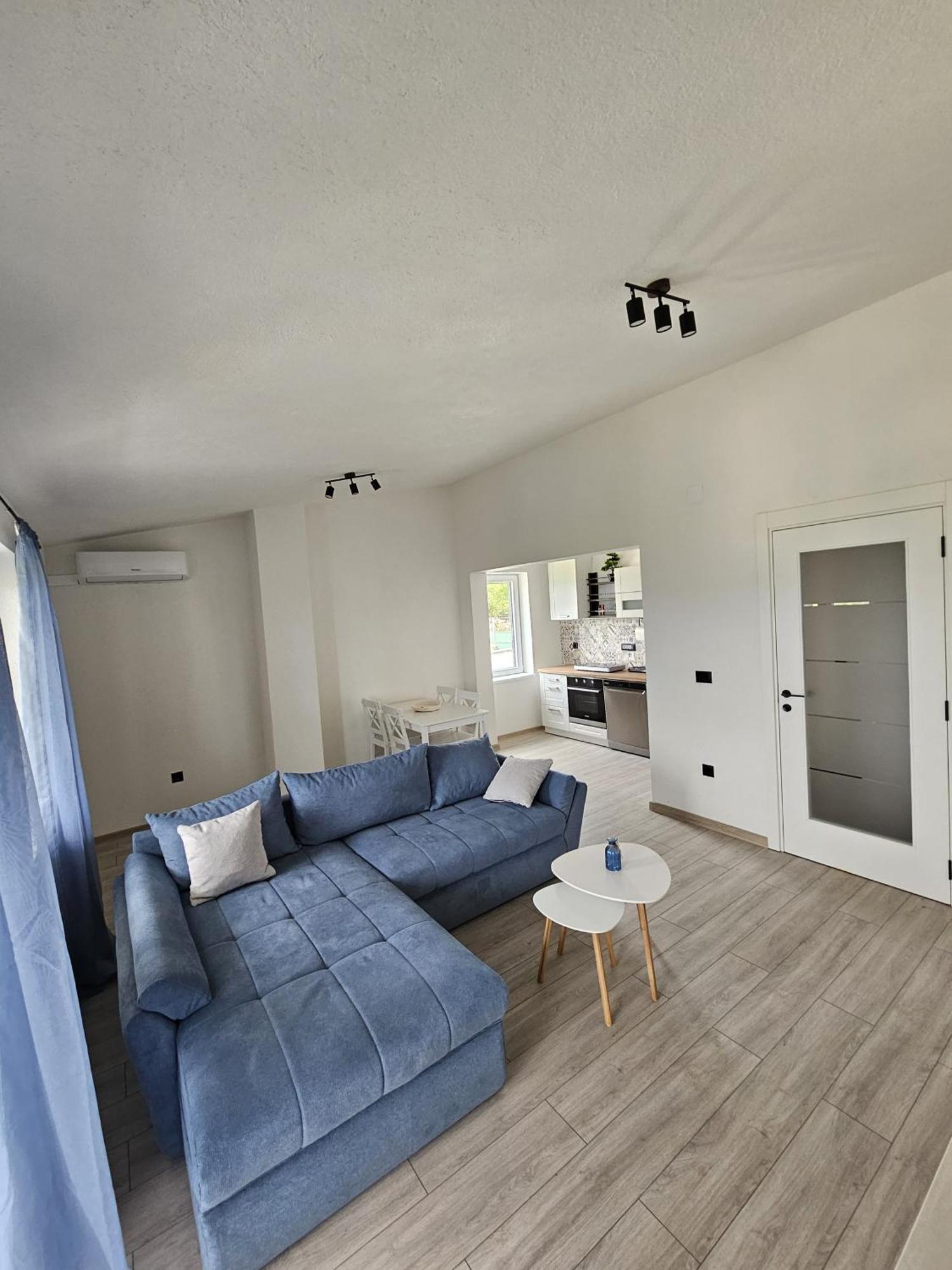 Apartmani 1 Pinezici Bagian luar foto